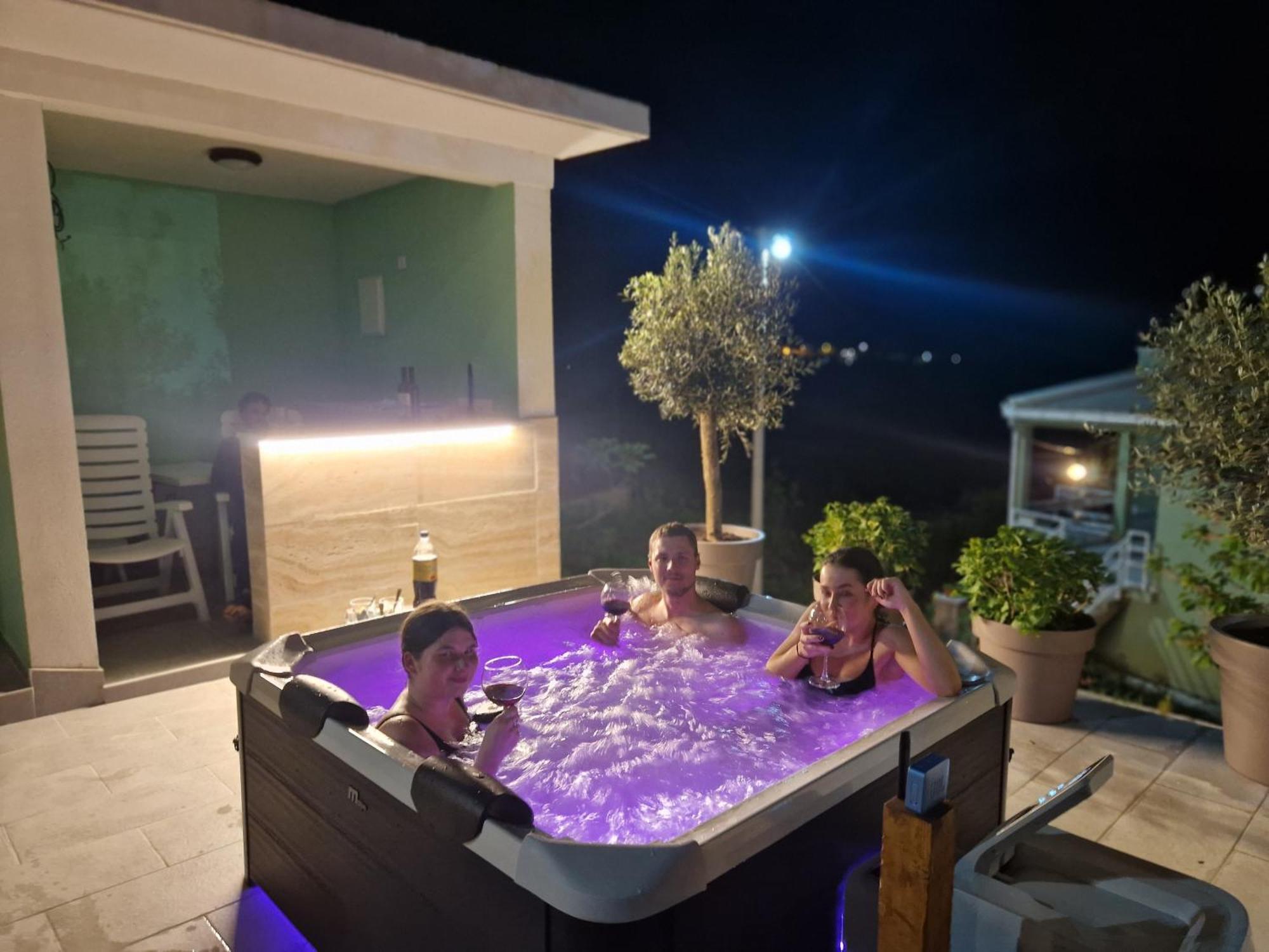 Apartments And Spa Miona ヴィルパザル エクステリア 写真